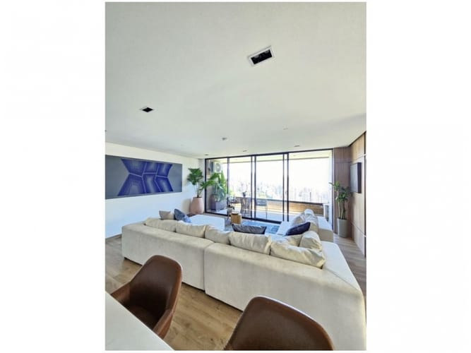 Apartamento de 3 alcobas en venta en Las Palmas, Medellín, 143 m² · foto 13 de 24