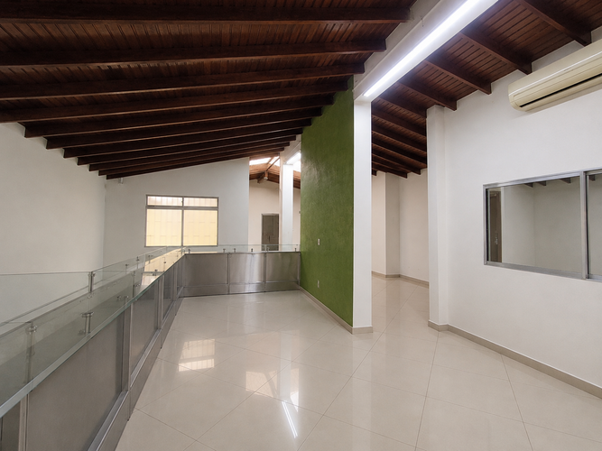 Casa de 6 alcobas en venta en Naranjal, Medellín, 196 m² · foto 16 de 19