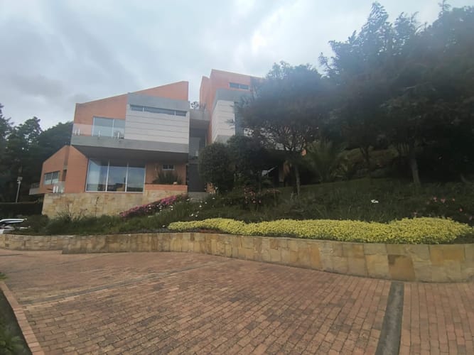 Casa de 4 alcobas en venta en León Xiii, Bogotá, 500 m² · foto 4 de 24