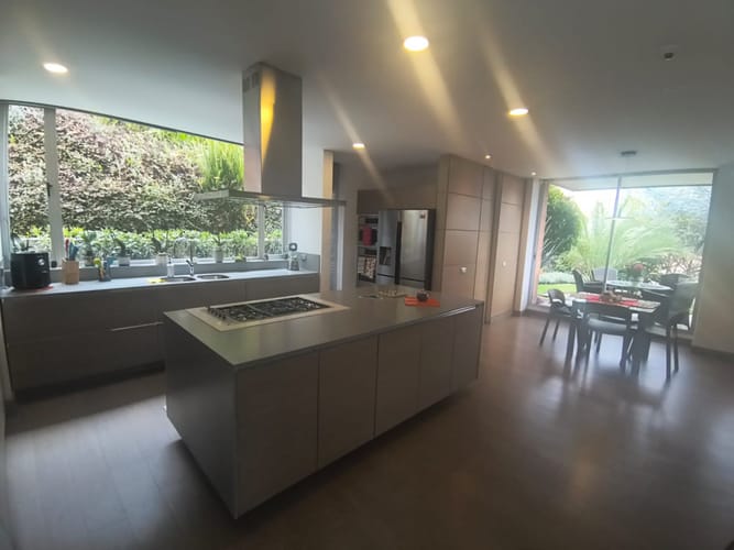 Casa de 4 alcobas en venta en León Xiii, Bogotá, 500 m² · foto 8 de 24