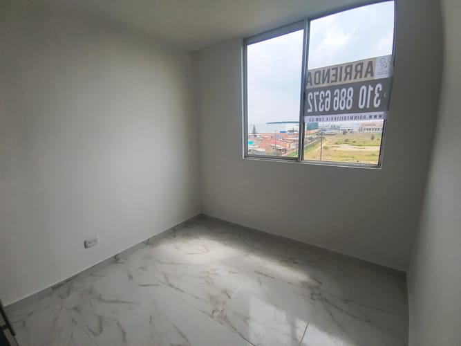 Apartamento de 2 alcobas en arriendo en Fac, Madrid, 52 m² · foto 9 de 16