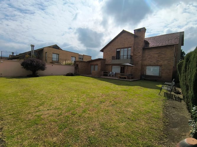 Casa de 5 alcobas en venta en San Jose De Bavaria, Bogotá, 260 m² · foto 13 de 24