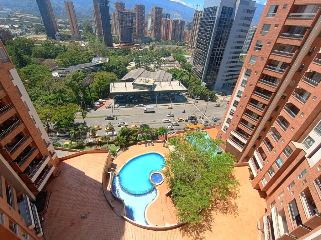 Apartamento en Arriendo en El Poblado, Medellín