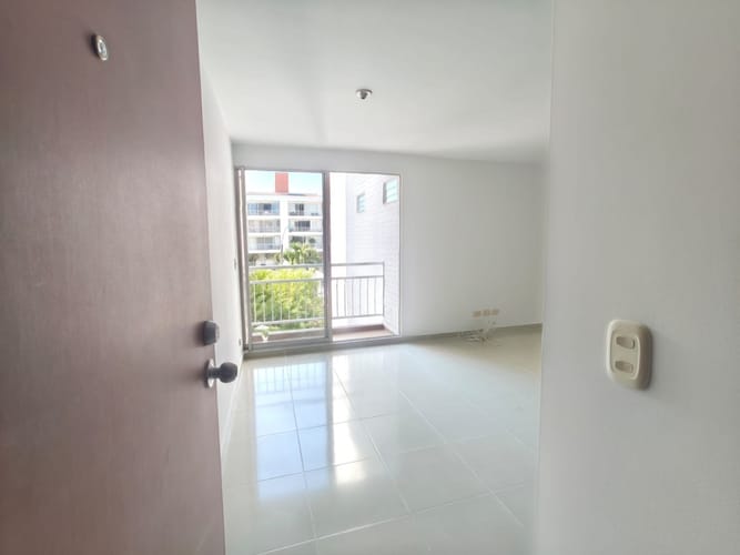 Apartamento de 2 alcobas en arriendo en Valle Del Lili, Cali, 54 m² · foto 2 de 17