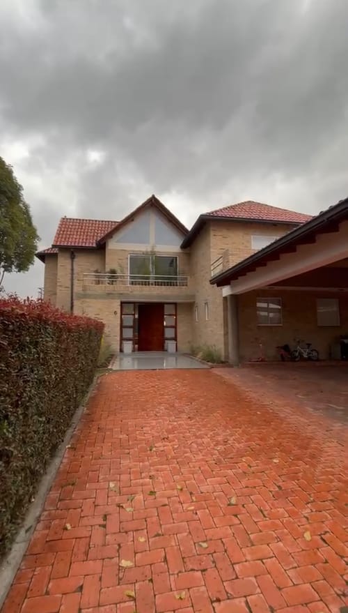 Casa de 3 alcobas en venta en Vereda La Balsa, Chía, 248 m² · foto 2 de 19
