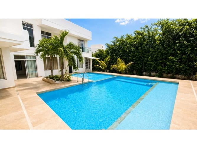 Casa de 5 alcobas en venta en Vista Hermosa Sur, Santa Marta, 300 m² · foto 3 de 24