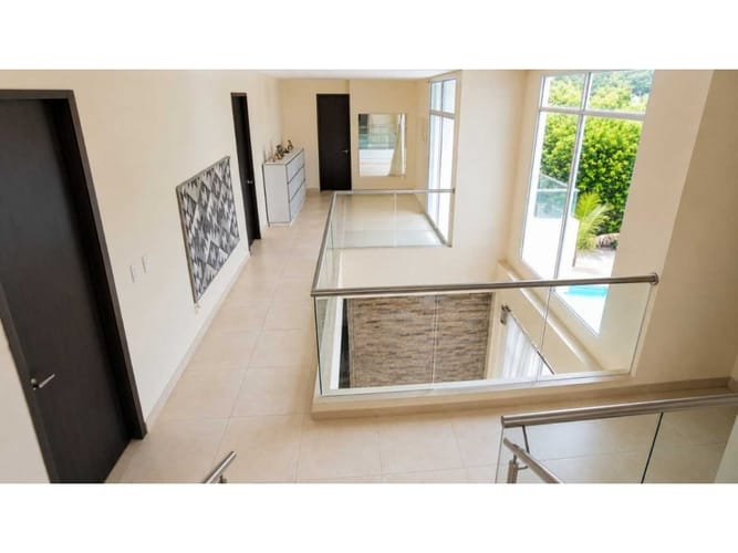 Casa de 5 alcobas en venta en Vista Hermosa Sur, Santa Marta, 300 m² · foto 13 de 24