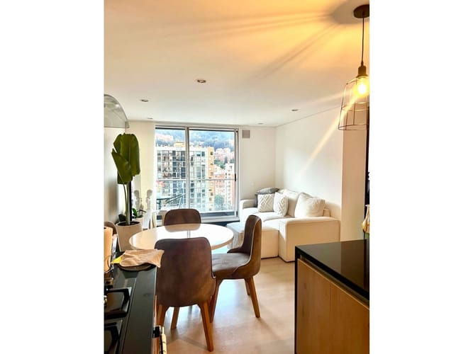 Apartamento en venta en Cedritos, Bogotá · foto 2 de 12
