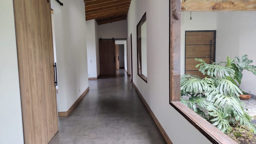 Casa de 4 alcobas en arriendo en El Carmen De Viboral, El Carmen de Viboral, 370 m² · foto 3 de 19