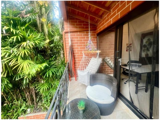 Casa de 5 alcobas en venta en Las Lomas No.2, Medellín, 350 m² · foto 9 de 24