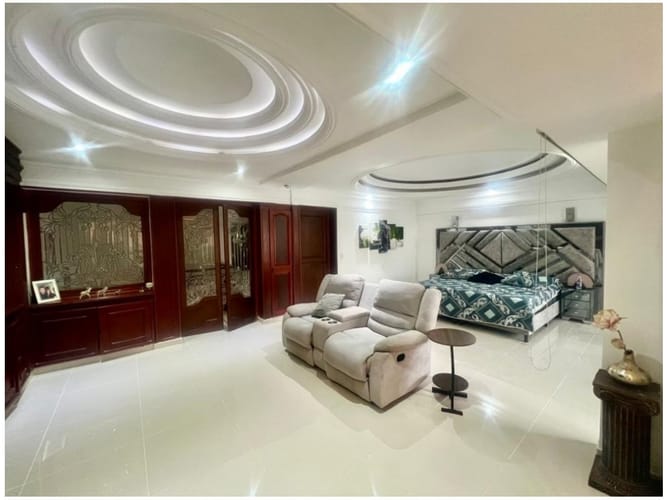 Casa de 5 alcobas en venta en Las Lomas No.2, Medellín, 350 m² · foto 18 de 24