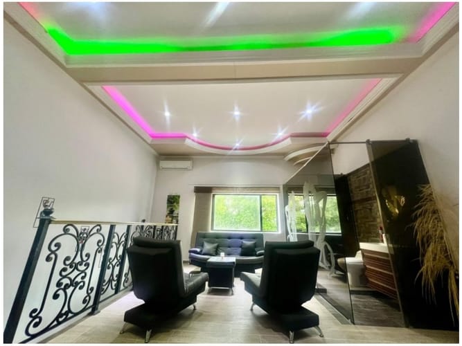 Casa de 5 alcobas en venta en Las Lomas No.2, Medellín, 350 m² · foto 20 de 24