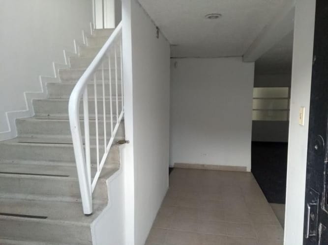 Casa de 4 alcobas en venta en La Castellana, Bogotá, 228 m² · foto 4 de 13