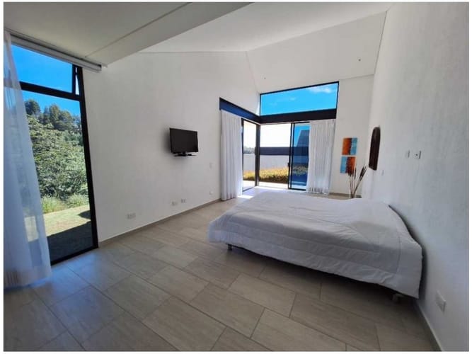 Casa de 3 alcobas en venta en Vía Las Palmas, Envigado, 280 m² · foto 17 de 24