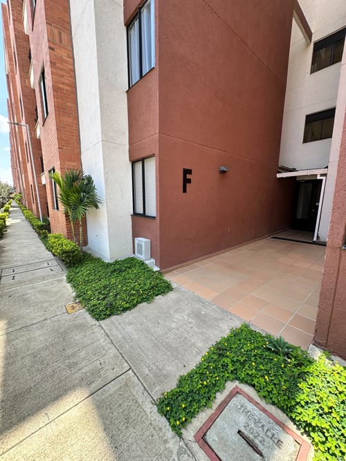 Apartamento de 2 alcobas en arriendo en Parque Natura, Jamundí, 65 m² · foto 8 de 24