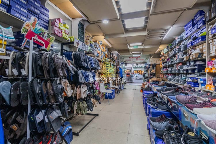 Alquiler de Local Comercial en el Centro, Montevideo · Foto 6