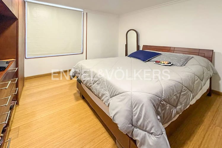 Apartamento de 3 alcobas en venta en La Carolina, Bogotá, 224 m² · foto 12 de 16