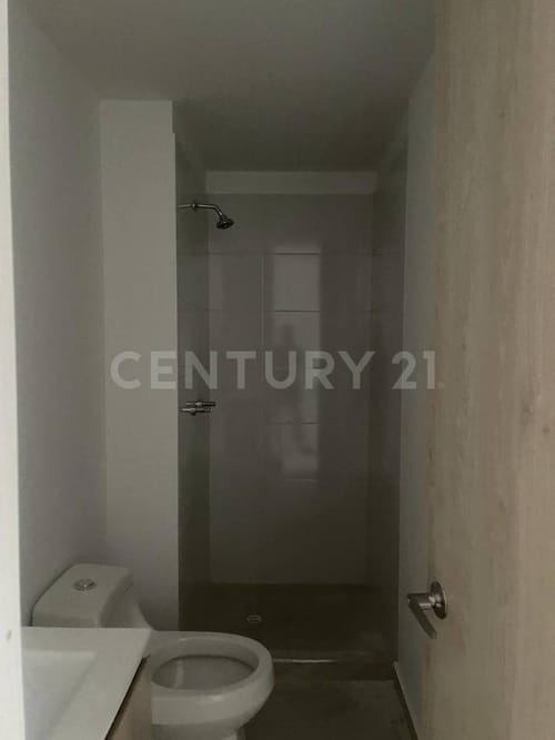 Apartamento de 1 alcoba en venta en Las Ferias, Bogotá, 38 m² · foto 2 de 10