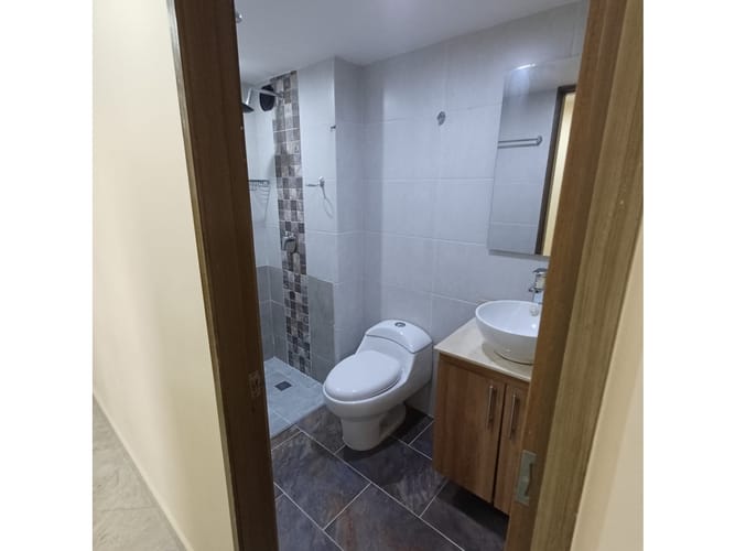 Apartamento de 3 alcobas en venta en Pajarito, Medellín, 58 m² · foto 5 de 14