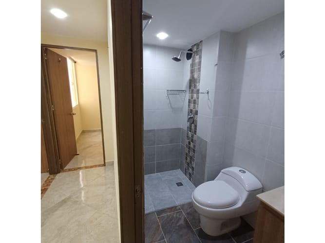 Apartamento de 3 alcobas en venta en Pajarito, Medellín, 58 m² · foto 6 de 14