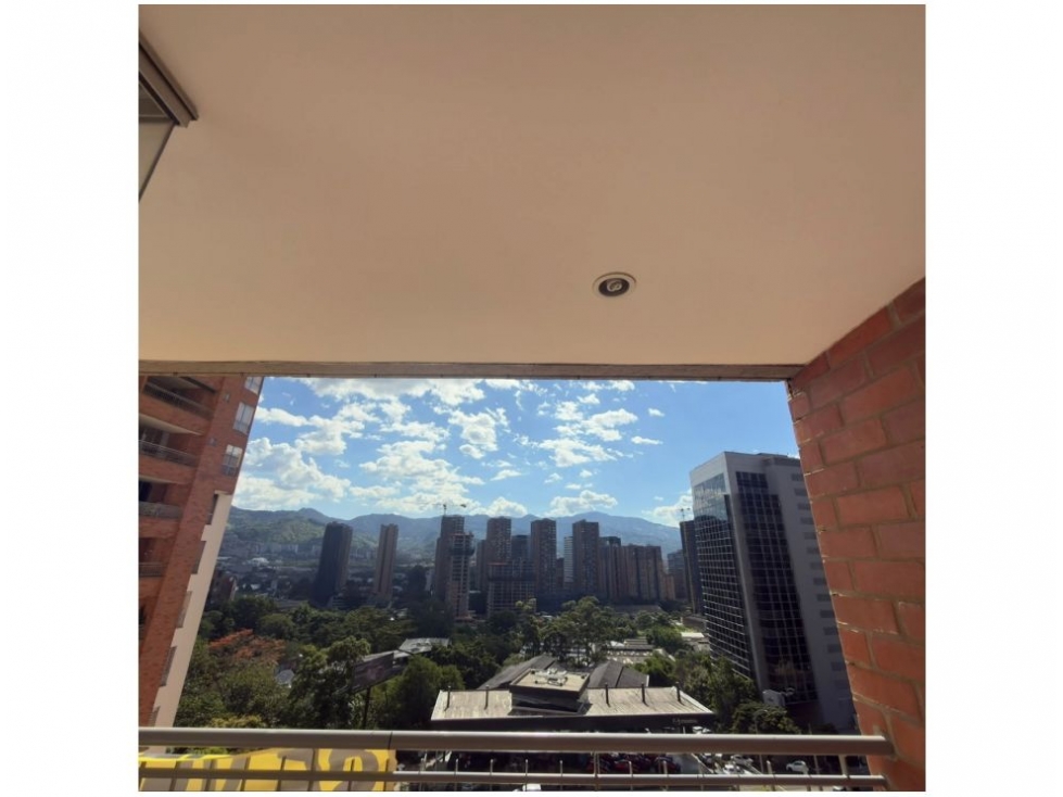 Apartamento en Venta en Castropol, Medellín