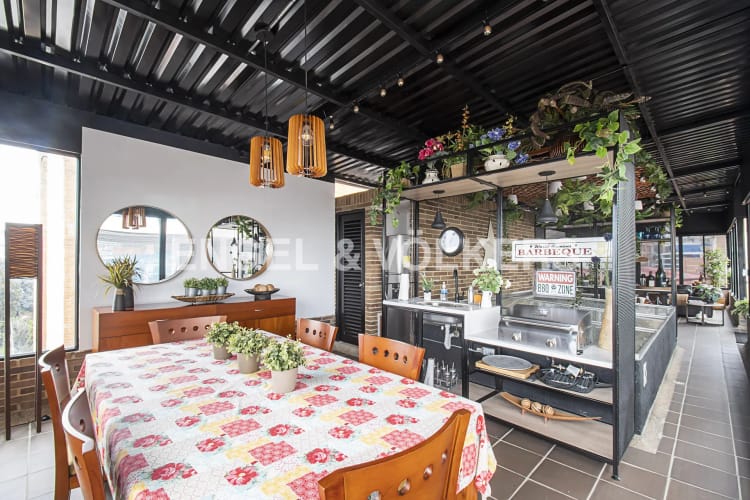 Apartamento de 3 alcobas en venta en Bella Suiza, Bogotá, 227 m² · foto 20 de 21