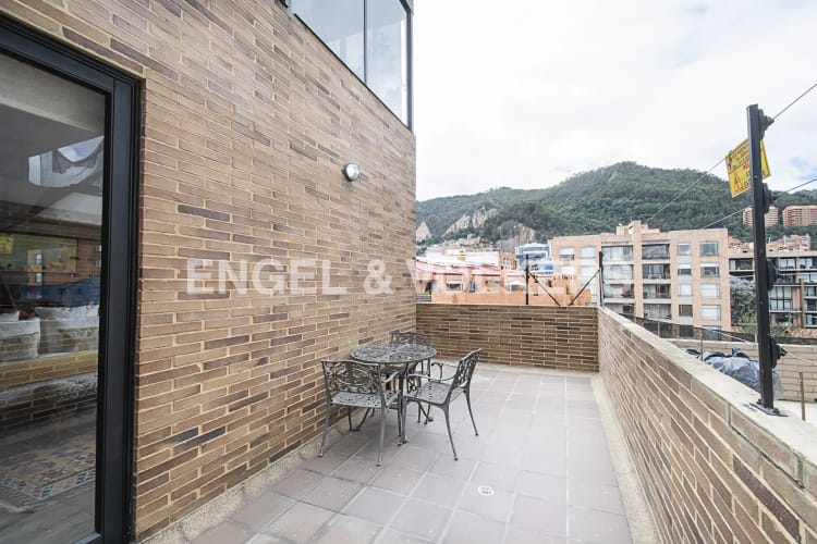 Apartamento de 3 alcobas en venta en Bella Suiza, Bogotá, 227 m² · foto 16 de 21