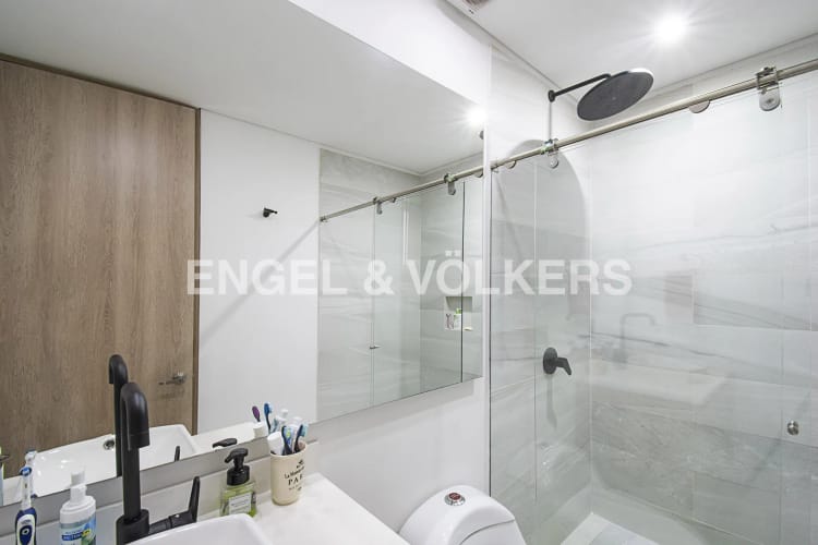 Apartamento de 3 alcobas en venta en Bella Suiza, Bogotá, 227 m² · foto 11 de 21