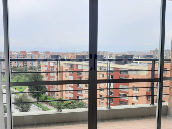 Apartamento de 2 alcobas en venta en Hayuelos, Bogotá, 59 m² · foto 11 de 24
