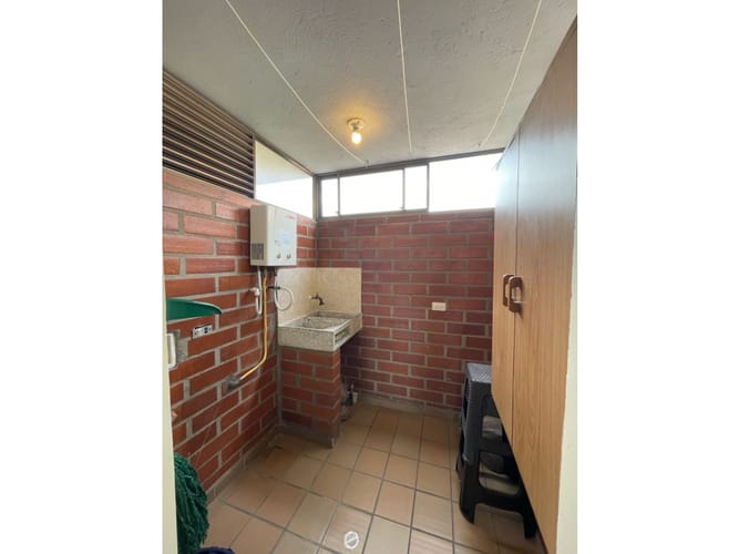 Apartamento de 3 alcobas en arriendo en La Castellana, Medellín, 100 m² · foto 6 de 24