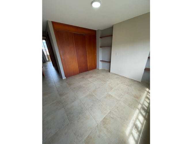 Apartamento de 3 alcobas en arriendo en La Castellana, Medellín, 100 m² · foto 13 de 24