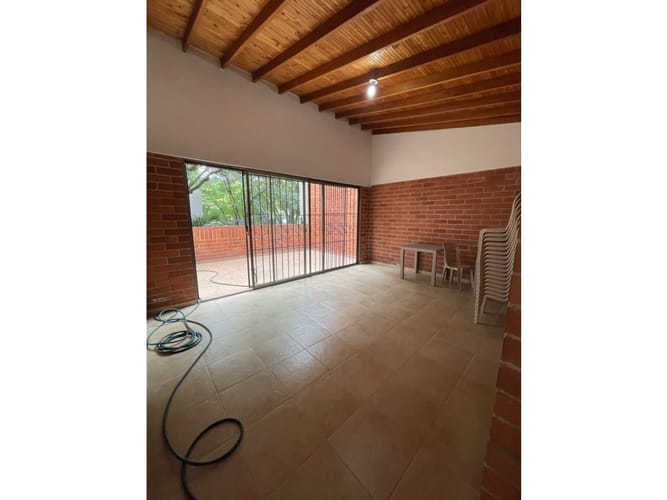 Apartamento de 3 alcobas en arriendo en La Castellana, Medellín, 100 m² · foto 19 de 24