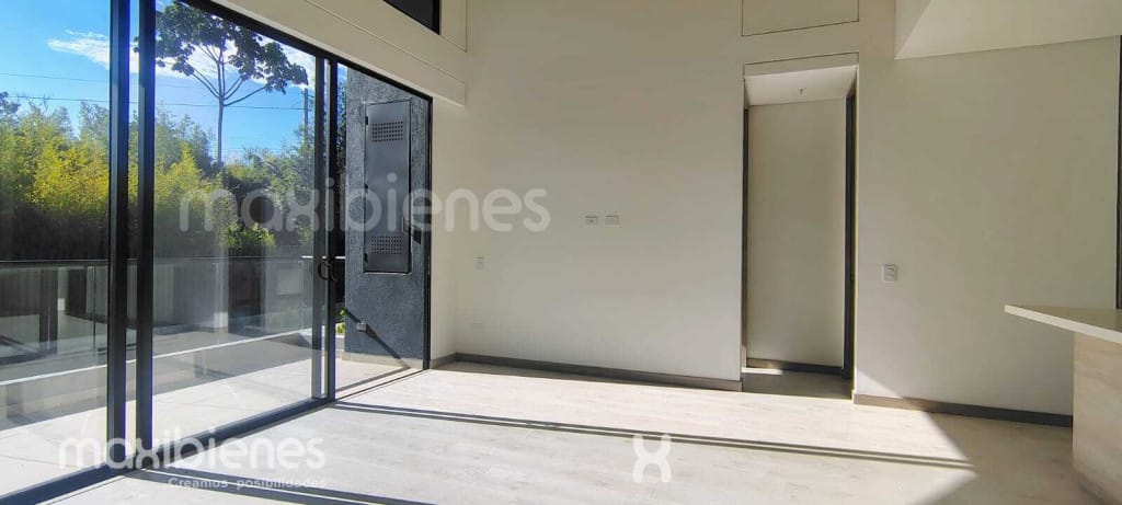 Apartamento de 2 alcobas en arriendo en Los Salados, El Retiro, 90 m² · foto 3 de 14