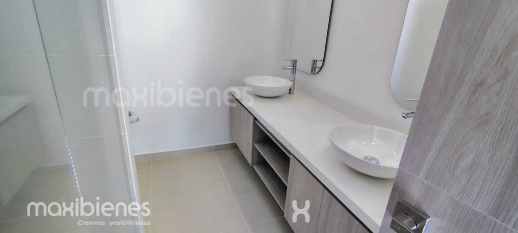 Apartamento de 2 alcobas en arriendo en Los Salados, El Retiro, 90 m² · foto 9 de 14