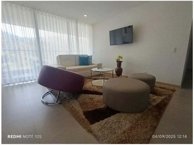 Apartamento de 3 alcobas en venta en Loma De Las Brujas, Envigado, 116 m² · foto 3 de 24