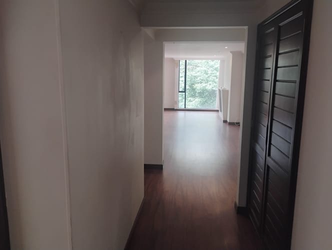 Apartamento de 3 alcobas en venta en Club De Los Lagartos, Bogotá, 125 m² · foto 8 de 24