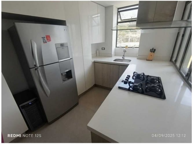 Apartamento de 3 alcobas en venta en Loma De Las Brujas, Envigado, 116 m² · foto 22 de 24