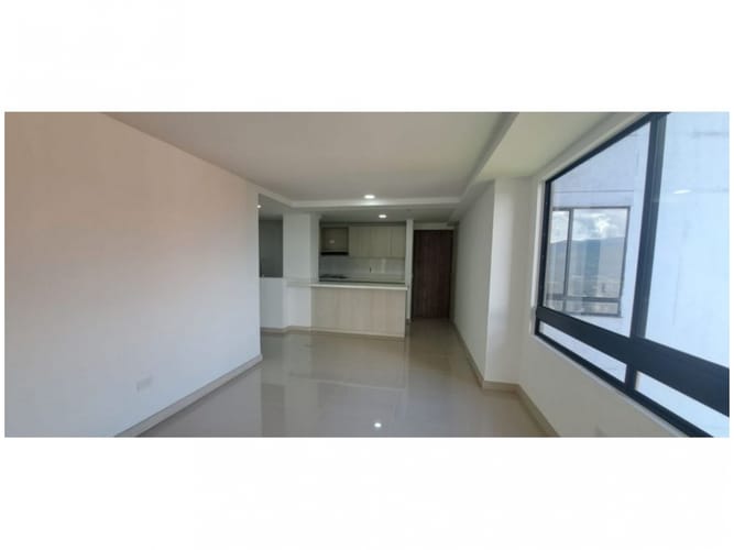 Apartamento de 3 alcobas en venta en Loma Del Indio, Medellín, 101 m² · foto 7 de 15