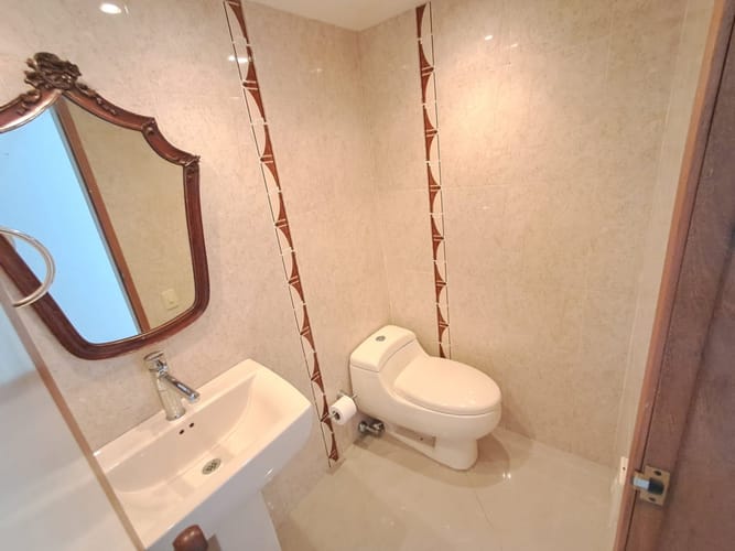 Apartamento de 3 alcobas en arriendo en Los Balsos, Medellín, 145 m² · foto 11 de 24