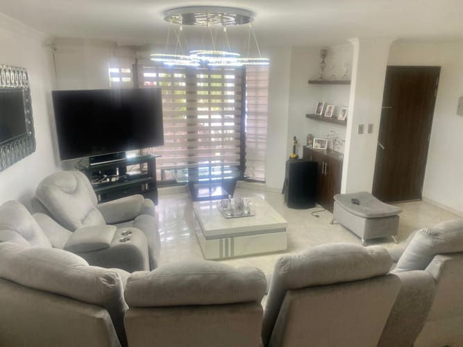 Casa de 4 alcobas en venta en El Refugio, Cali, 164 m² · foto 5 de 24