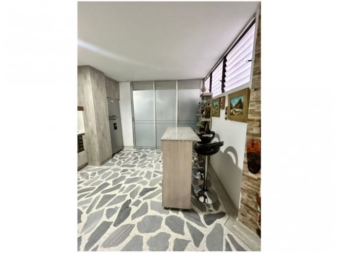 Apartamento de 3 alcobas en venta en Laureles, Medellín, 98 m² · foto 5 de 13