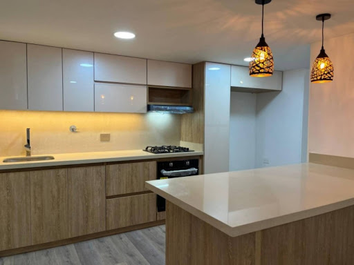 Apartamento en Arriendo en Jardines, Envigado