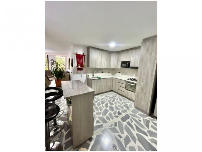Apartamento de 3 alcobas en venta en Laureles, Medellín, 98 m² · foto 12 de 13