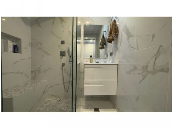 Casa de 3 alcobas en venta en El Trianon, Envigado, 200 m² · foto 21 de 22