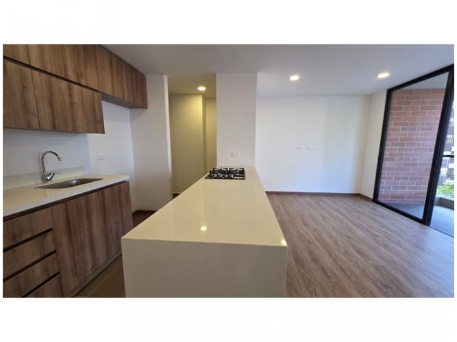 Apartamento de 3 alcobas en venta en El Trianon, Envigado, 84 m² · foto 6 de 24