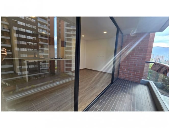 Apartamento de 3 alcobas en venta en El Trianon, Envigado, 84 m² · foto 10 de 24