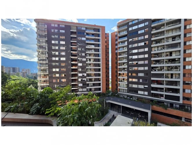 Apartamento de 3 alcobas en venta en El Trianon, Envigado, 84 m² · foto 12 de 24