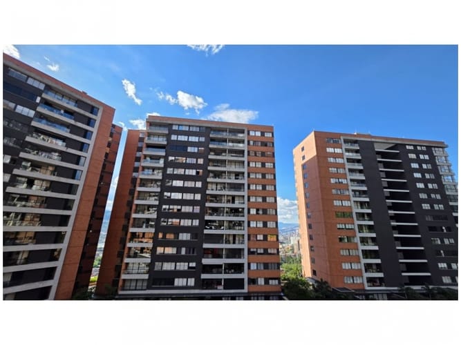 Apartamento de 3 alcobas en venta en El Trianon, Envigado, 84 m² · foto 13 de 24