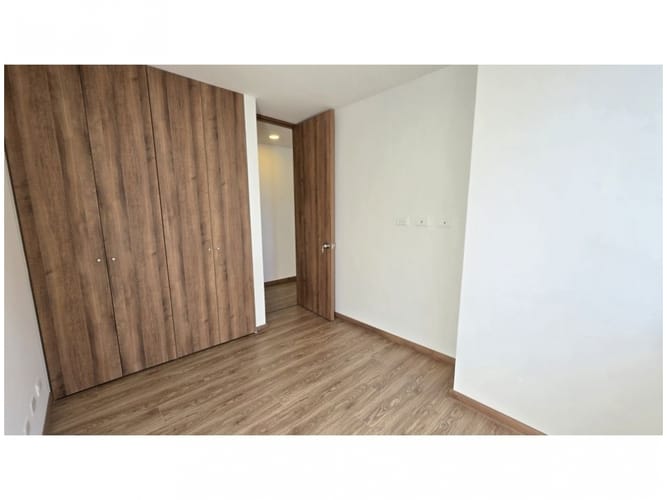 Apartamento de 3 alcobas en venta en El Trianon, Envigado, 84 m² · foto 22 de 24