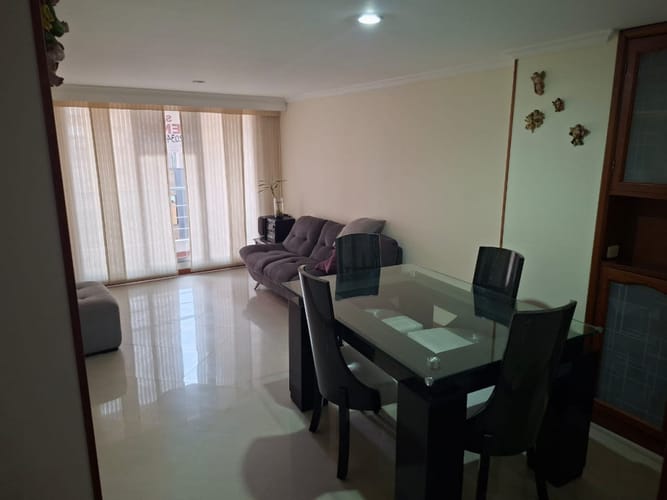 Apartamento de 3 alcobas en venta en Victoria Norte, Bogotá, 101 m² · foto 2 de 15
